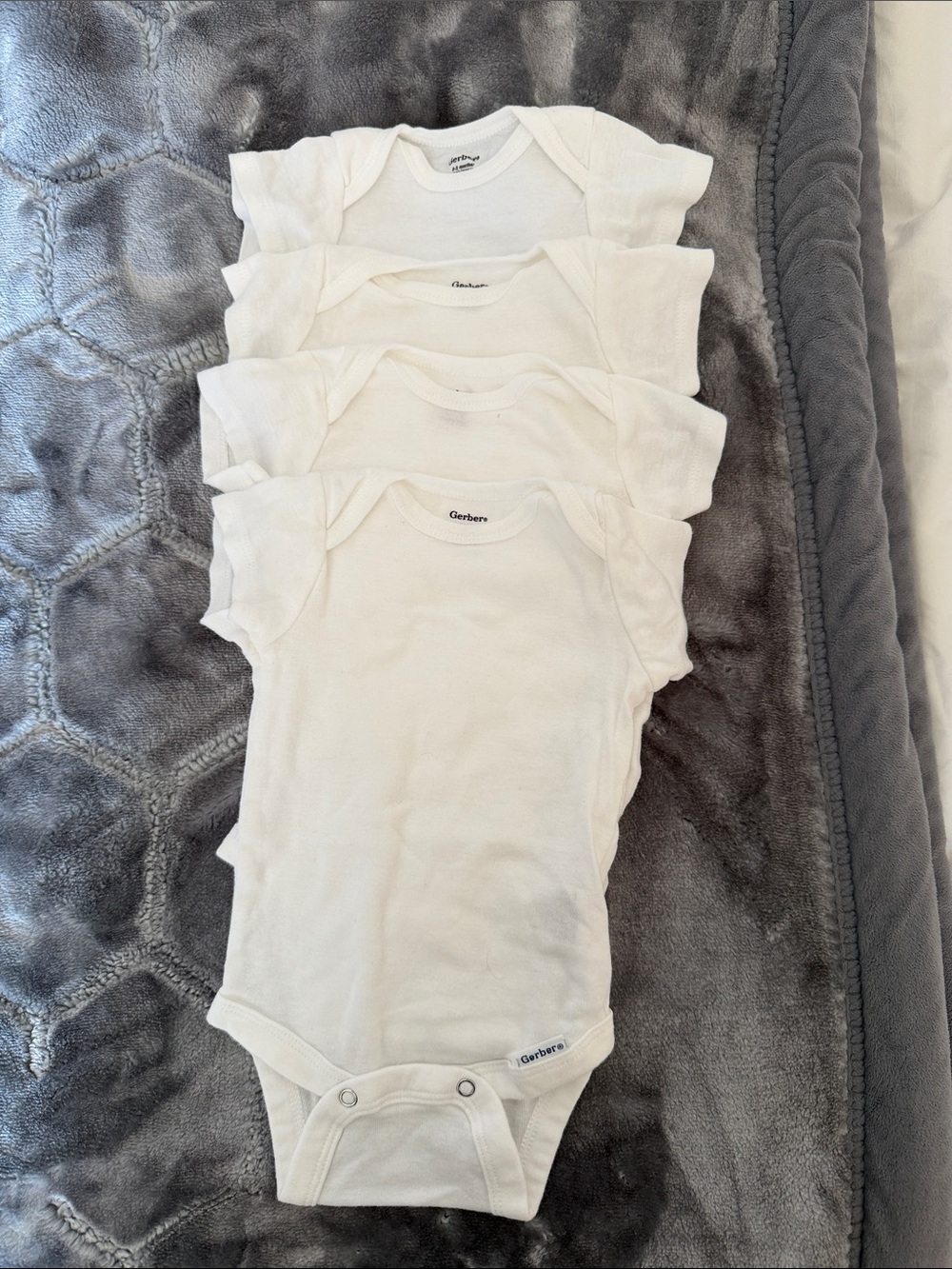 Gerber White Short-Sleeve Baby One-Piece Bodysuits - 4 pieces